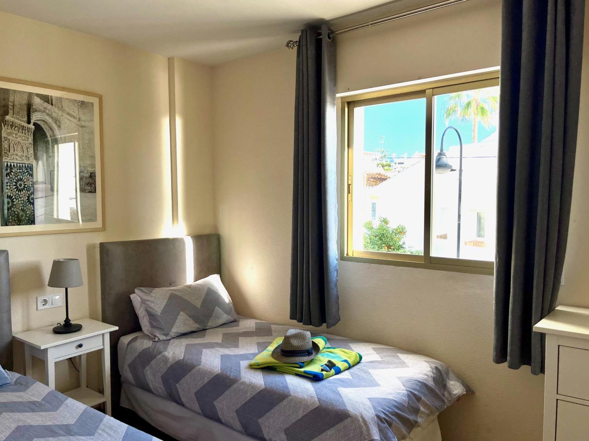 Calabella 1 Pirate View, Frontline Beach La Cala De Mijas, Wi-Fi Ngoại thất bức ảnh